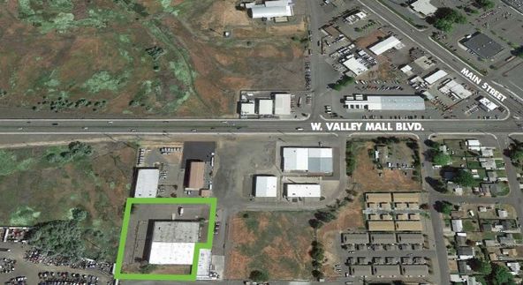 Union Gap Warehouse: 720 W Valley Mall Blvd, Union Gap, WA 98903